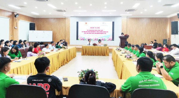 Bộ Tư pháp tổ chức tập huấn kiến thức pháp luật cho người khuyết tật